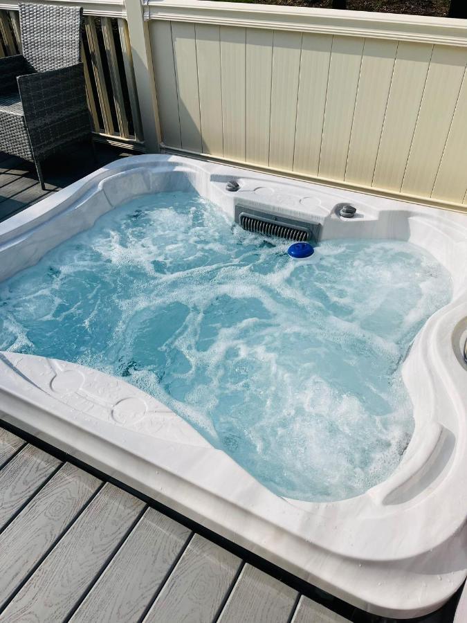 Stone Beck Lodge With Hot Tub يورك المظهر الخارجي الصورة